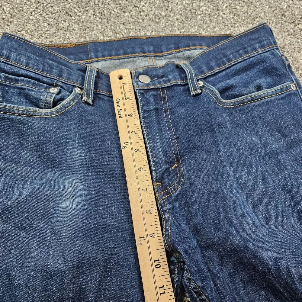 Levis ** this